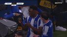 Cabeceamento de Samu deu o terceiro golo do FC Porto diante do Famalicão
