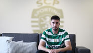 As imagens da sessão fotográfica de Gonçalo Inácio após renovar com o Sporting