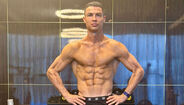 Cristiano Ronaldo publica foto "após a sauna"