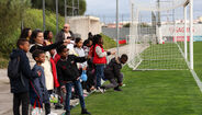 Crianças visitam Benfica Campus