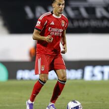 <![CDATA[ Dedic fica em terra: a convocatória de José Mourinho para a deslocação aos Açores ]]>