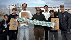 Formação do Sporting angaria bens para o Banco Alimentar