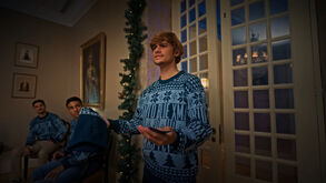 Da versão azul e branca de 'Sozinho em Casa' ao bingo com 31: o vídeo de Natal do FC Porto