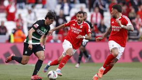 Trincão com Pavlidis com Otamendi