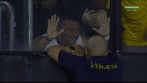 Emoções à flor da pele: a reação arrepiante do treinador do Mirassol após conseguir feito histórico