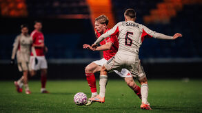 Benfica B empata com Nottingham Forest na Premier League International Cup