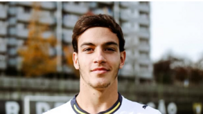 Lourenço Teixeira eleito jogador do mês de outubro