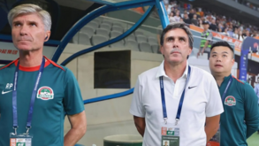 Daniel Ramos treina o Henan FC