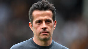 Marco Silva vai tentar somar mais uma vitória na Premier League