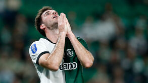 Camisola 89 reza para que possa dar o seu contributo pelos leões diante das águias