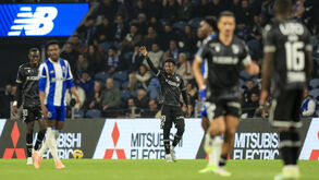 As notas dos jogadores do V. Guimarães diante do FC Porto: luzes, Camara e uma grande reação 