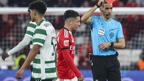 António Nobre mostra o vermelho a Prestianni