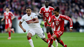 Jamie Leweling  e Michael Olise