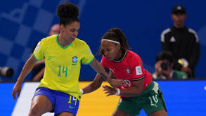 Ana Luiza e Maria Pereira 