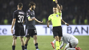 O árbitro Nick Walsh