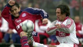 Roberto Pinto, aqui no Estugarda, defrontou o Bayern Munique de Bixente Lizarazu em 2021. Agora é a vez do leão