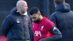 Salah esteve no treino de ontem com Arne Slot