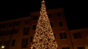 Centro histórico de Roma preparado para o Natal 