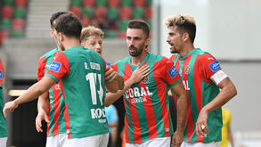 Carlos Daniel (ao centro) fez 5 golos em quatro jogos