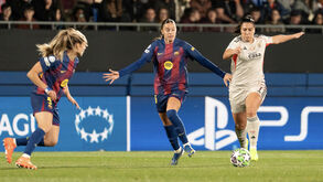 Benfica perde em Barcelona e está fora da Liga dos Campeões feminina