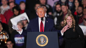 EUA ponderam análise de redes sociais de turistas sem necessidade de visto