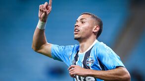 Alysson reforça o Aston Villa