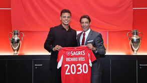 Rui Costa destaca Richard Ríos como exemplo de resposta no Benfica