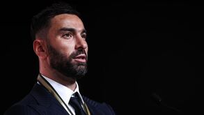 Rui Patrício homenageado na Cidade do Futebol