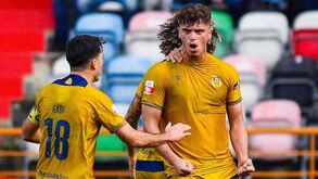 U. Leiria-Felgueiras, 2-3: Mario Rivas bisa e decide nos descontos