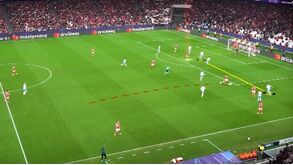 O segundo golo do Benfica frente ao Nápoles