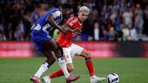 Enzo Barrenechea num jogo contra o FC Porto