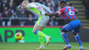 Haaland e Marc Guehi