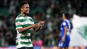 Geny tem renovação acordada com o Sporting