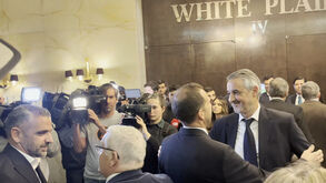 O momento em que Frederico Varandas chega à gala dos Prémios Stromp acompanhado por Rui Borges