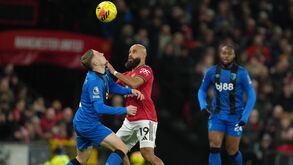 Adrien Truffert (Manchester United) e Adrien Truffert (Bournemouth)