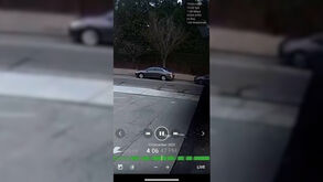 Polícia divulga novas imagens de suspeito de tiroteio na Universidade de Brown