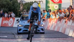 Ciclista António Carvalho suspenso quatro anos por anomalias no passaporte biológico