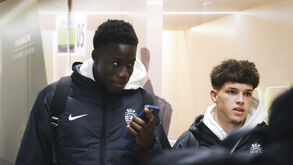 Rodrigo Ribeiro, Blopa e Flávio Gonçalves nos convocados do Sporting para Guimarães