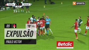 O lance da expulsão de Paulo Victor no Santa Clara-Sporting