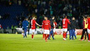 Sindicato dos Jogadores sai em defesa do Santa Clara e fala numa 