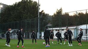 Rafa Silva integrado no último treino antes do jogo com o Rizespor