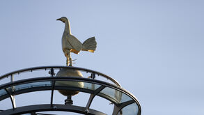 Tottenham e Liverpool medem forças em mais um jogo grande da Premier League