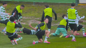 Sporting bate Benfica com golos nos descontos 