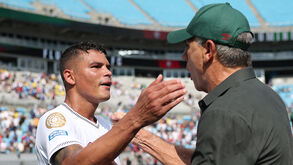 Renato Gaúcho atesta qualidade de Thiago Silva: «Joga para c... É um líder e um vencedor»