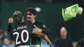 Há mais duas renovações a caminho no Sporting: SAD desbloqueia Trincão e cuida de Maxi Araújo