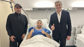 Taarabt operado ao joelho em Portugal