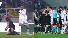 Nélson Oliveira foi expulso após esta entrada e o caldo entornou no V. Guimarães-Sporting