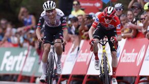 João Almeida e Jonas Vingegaard gladiaram-se na Vuelta