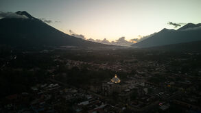 Queda de autocarro na Guatemala faz 15 mortos e 20 feridos