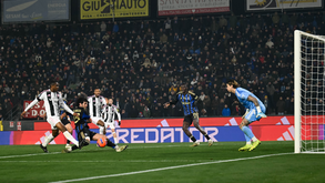 Juventus de João Mário bate Pisa e sobe provisoriamente ao 3.º lugar da Serie A